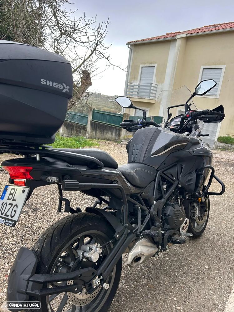 Benelli TRK 502 - 10