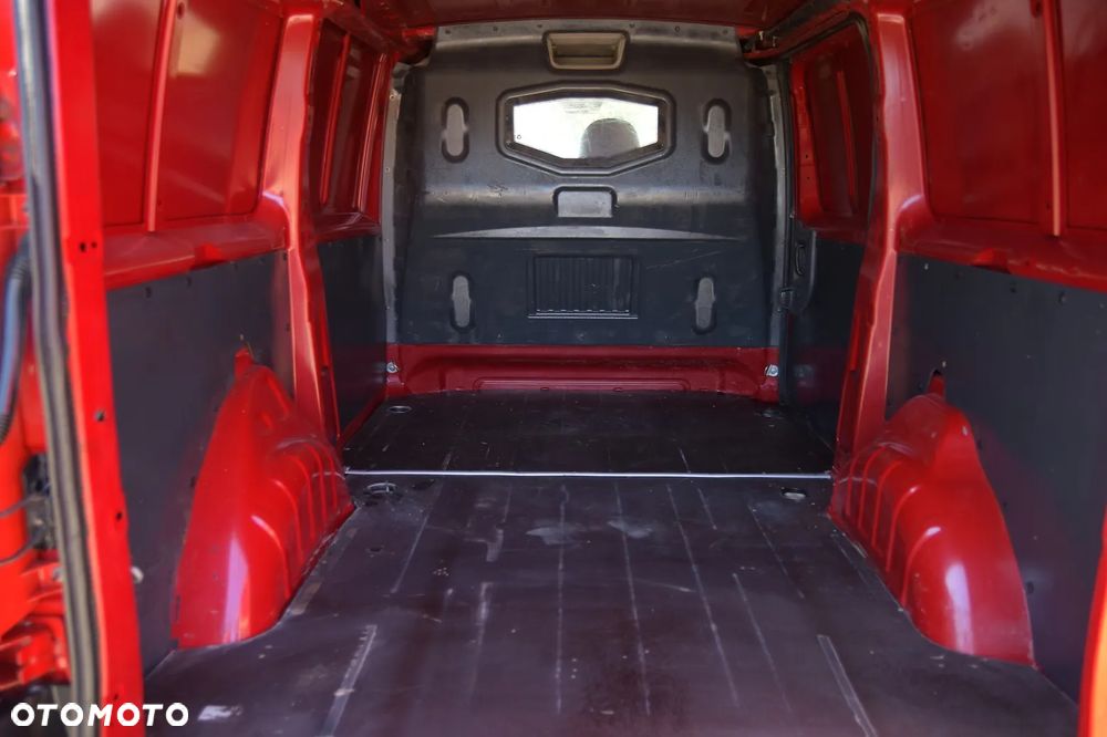 Citroën JUMPY/SCUDO/EXPERT/LONG/ 2.0 HDI / ZDROWY BEZ KOROZJI/ PODGRZEWANE FOTELE/KLIMATYZACJA/BOGATO WYPOSAZONY - 17