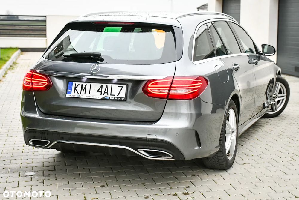 Mercedes-Benz Klasa C 200 d T 9G-TRONIC AMG Line - 11