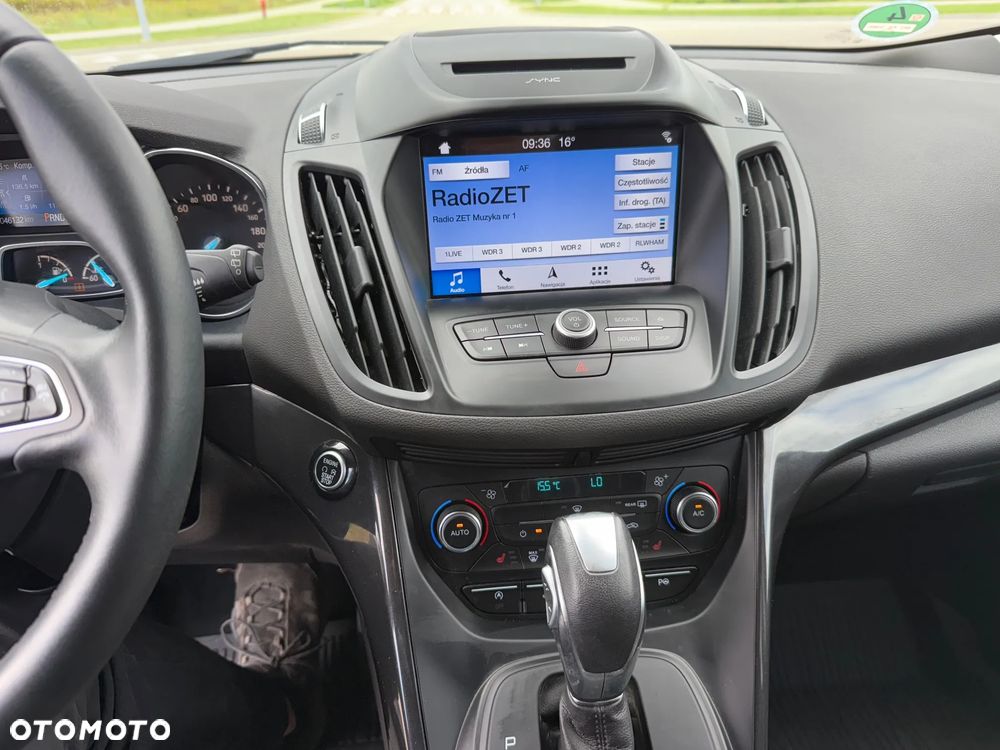 Ford Kuga 1.5 EcoBoost 2x4 Titanium - 17