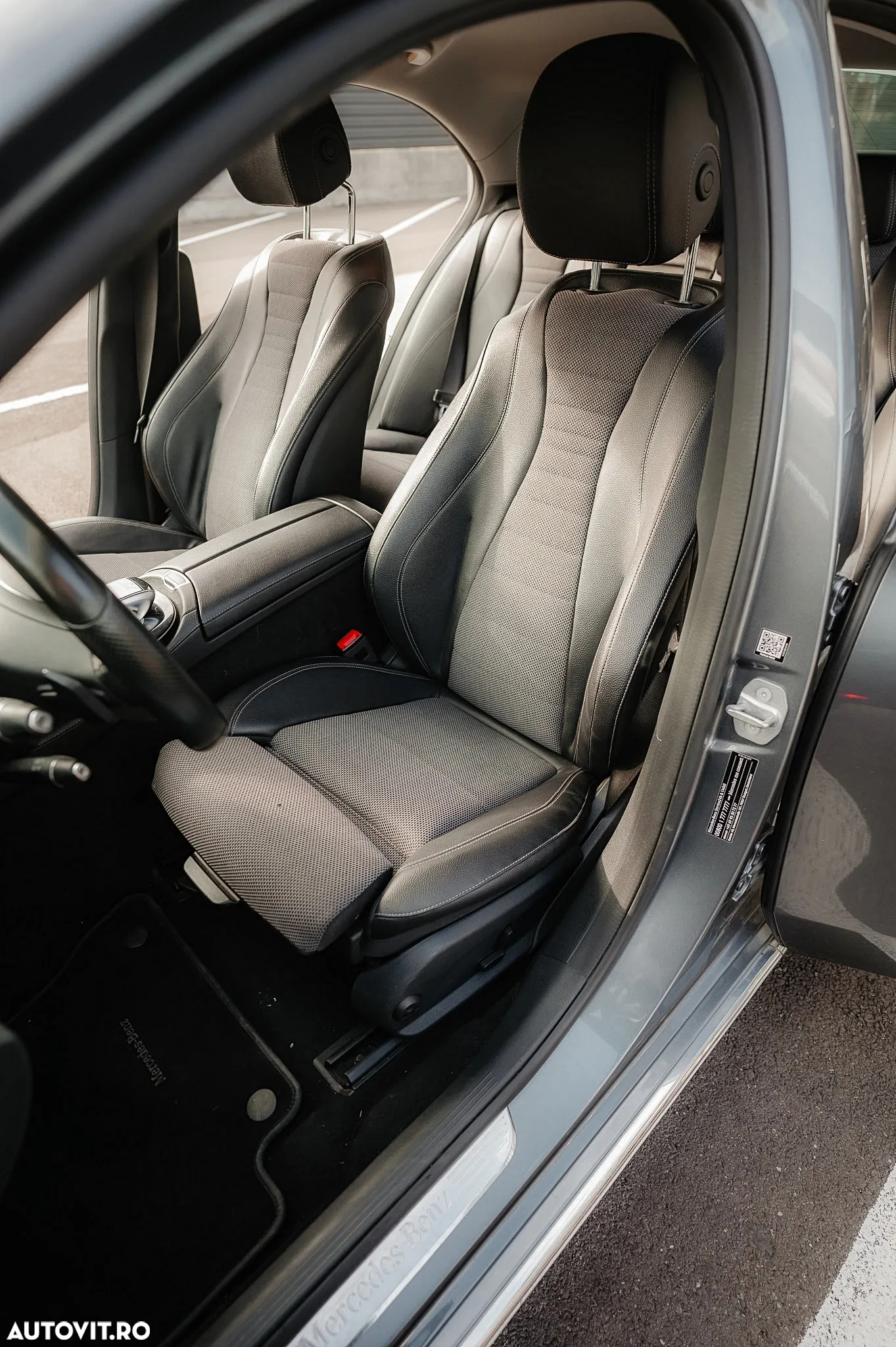 Mercedes-Benz E - 23