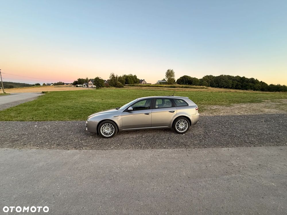 Alfa Romeo 159 2.4JTDM Q-Distinctive - 3