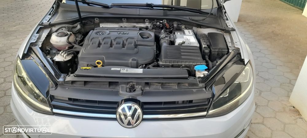 VW Golf Variant 1.6 TDi Confortline - 12
