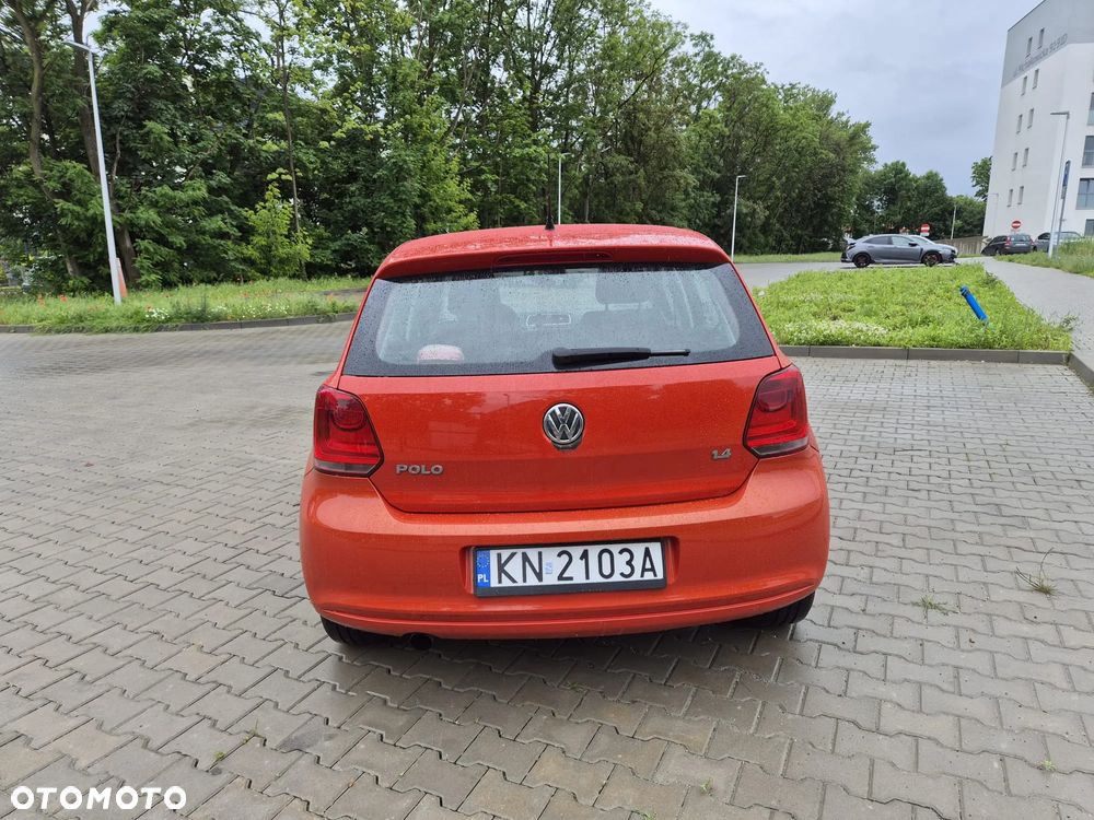 Volkswagen Polo 1.4 16V Trendline - 9
