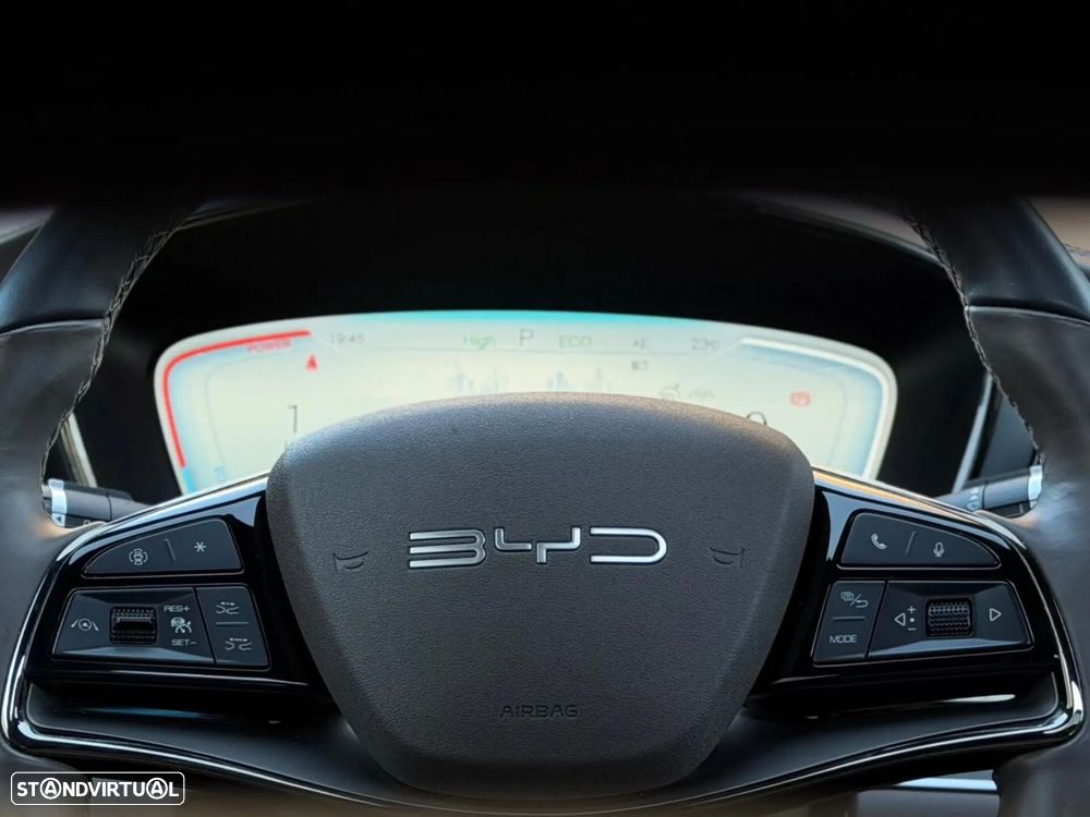 BYD Han 85.4 kWh AWD Executive - 23