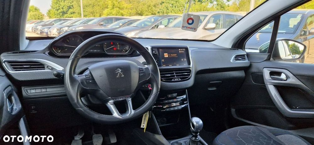Peugeot 2008 - 24