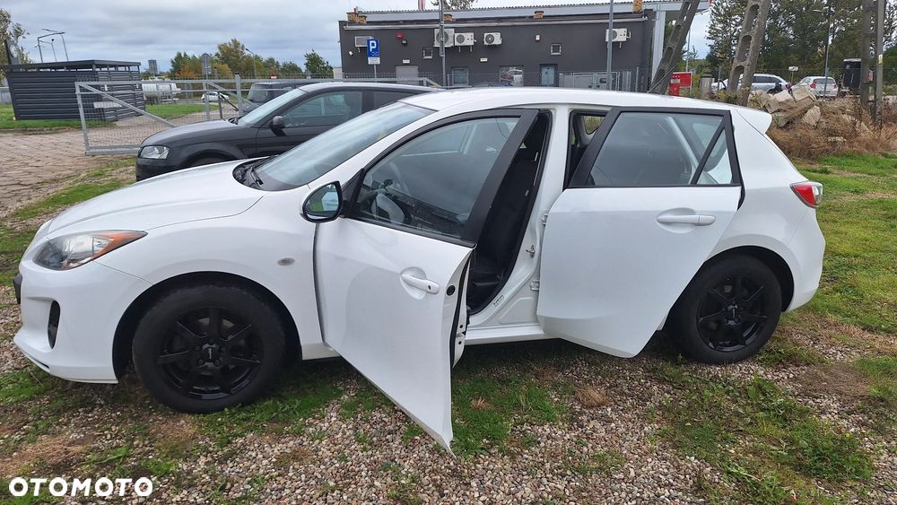 Mazda 3 1.6 Exclusive EU5 - 12