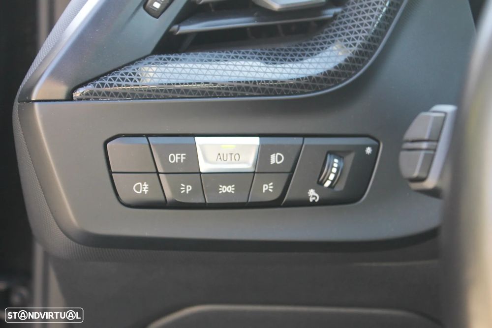 BMW M135i xDrive - 28