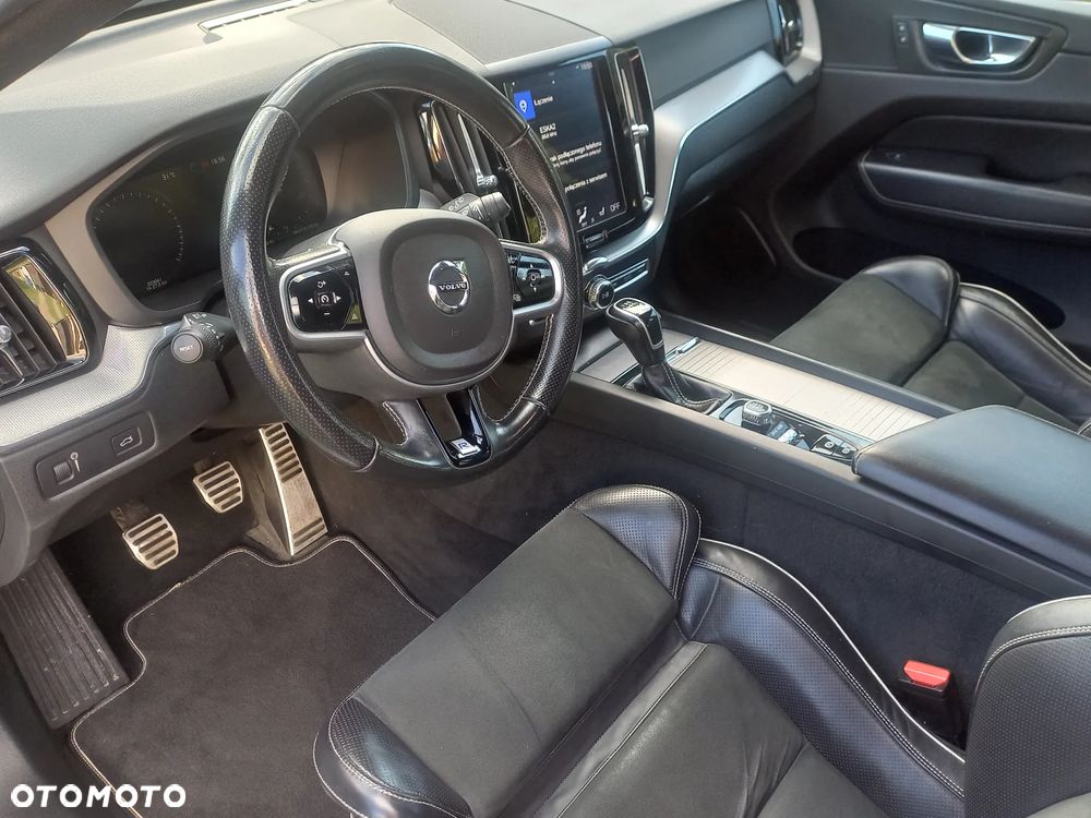 Volvo XC 60 ver-d4-awd-r--design - 4