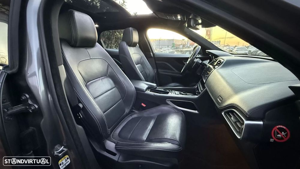 Jaguar F-Pace 2.0 i4D R-Sport AWD Aut. - 24