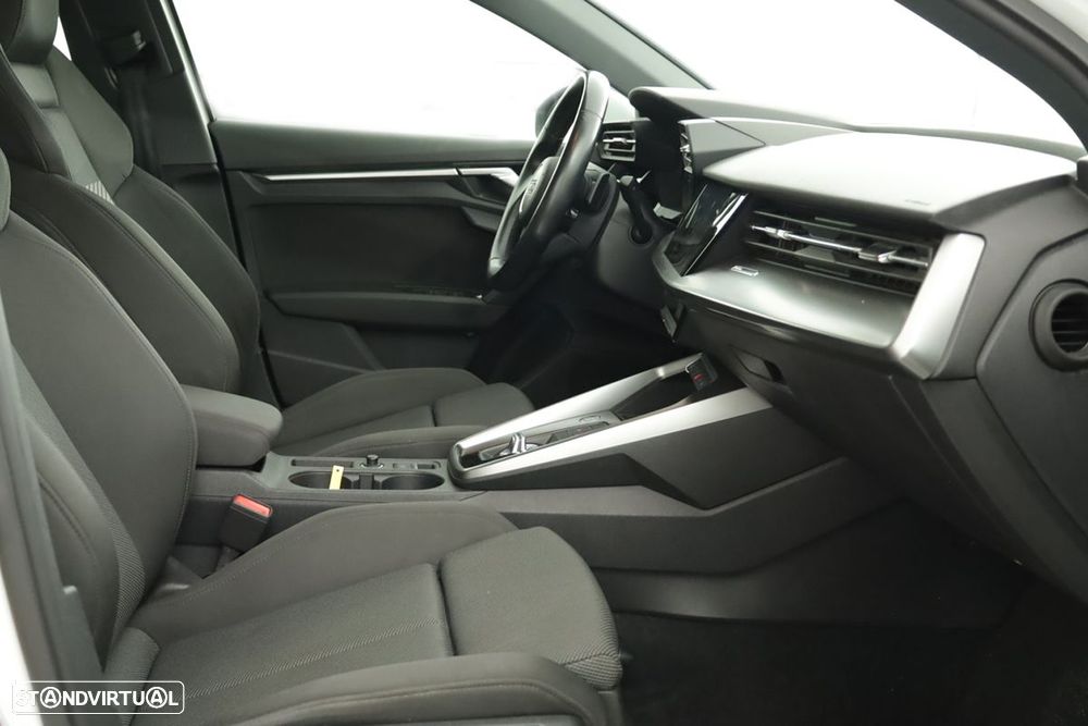 Audi A3 Sportback 30 TFSI Advanced S tronic - 19