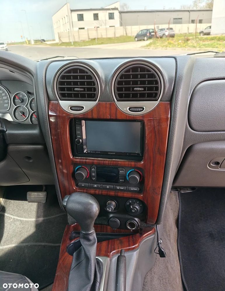 GMC Envoy - 17