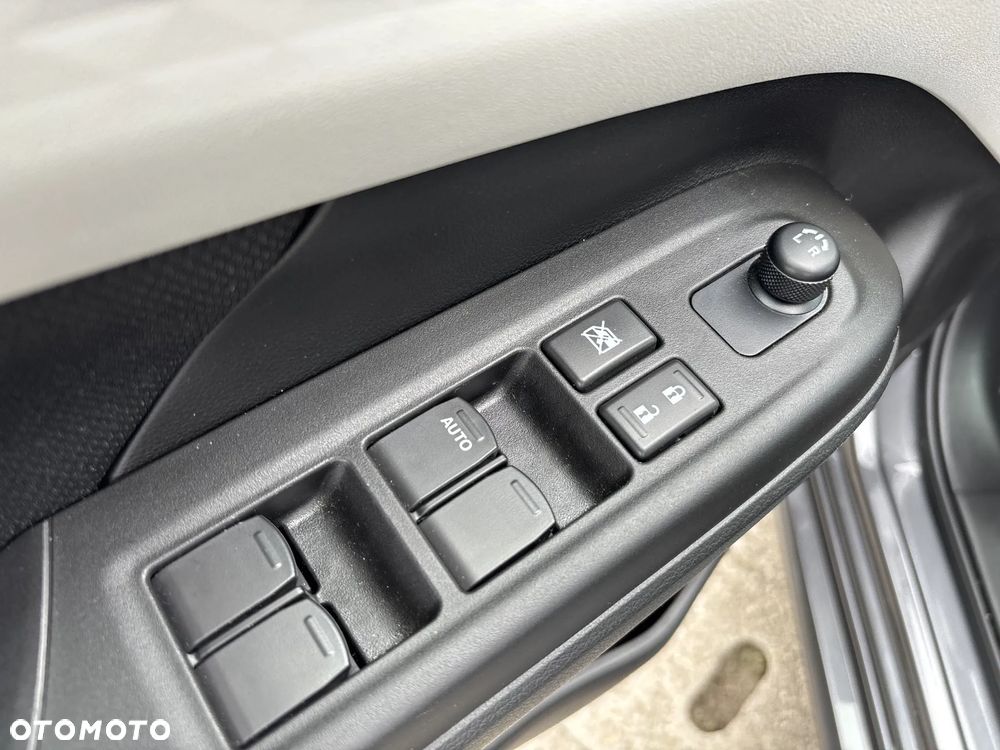 Suzuki Swift 1.2 Dualjet SHVS Premium Plus - 18