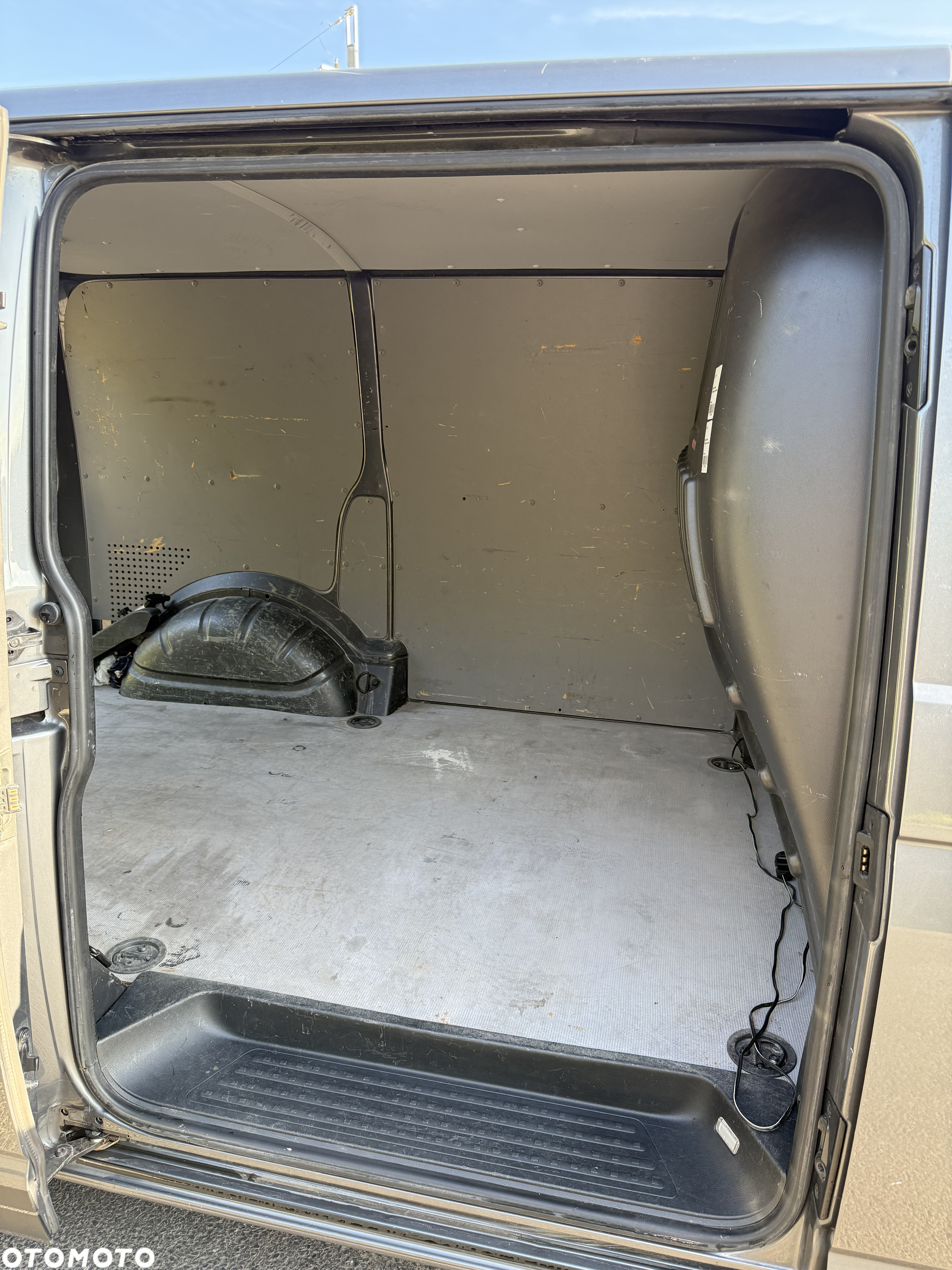 Volkswagen Transporter T5 - 13
