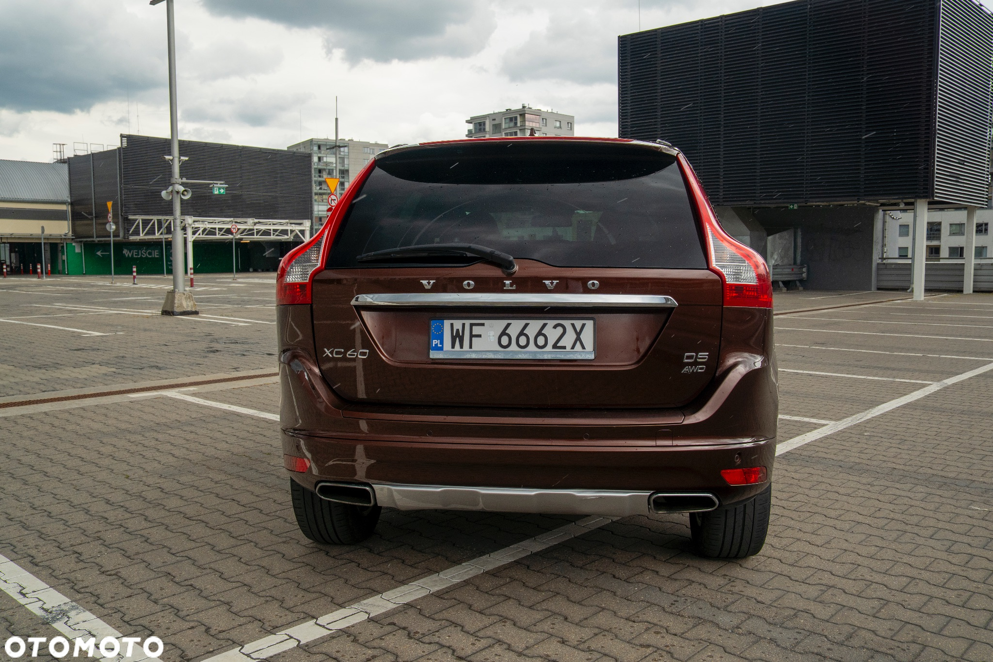 Volvo XC 60 D5 AWD Kinetic - 4
