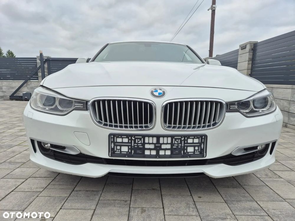 BMW Seria 3 318d Modern Line