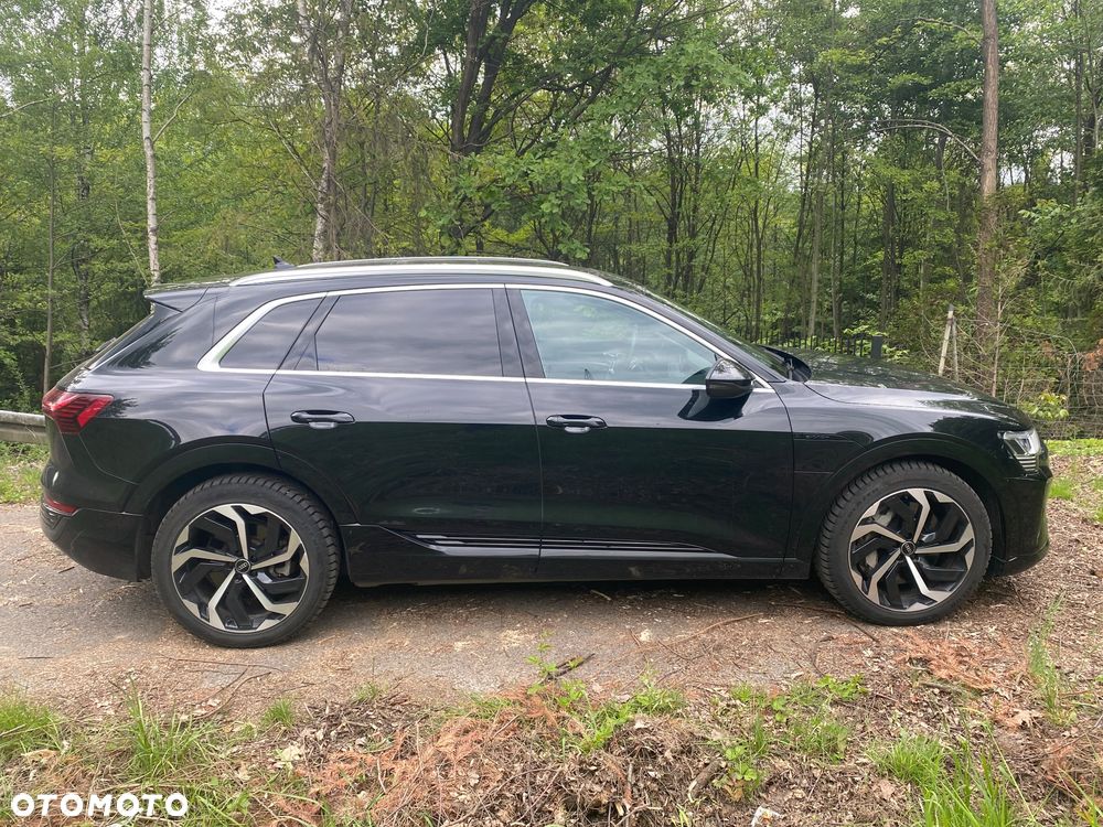 Audi Q8 - 1