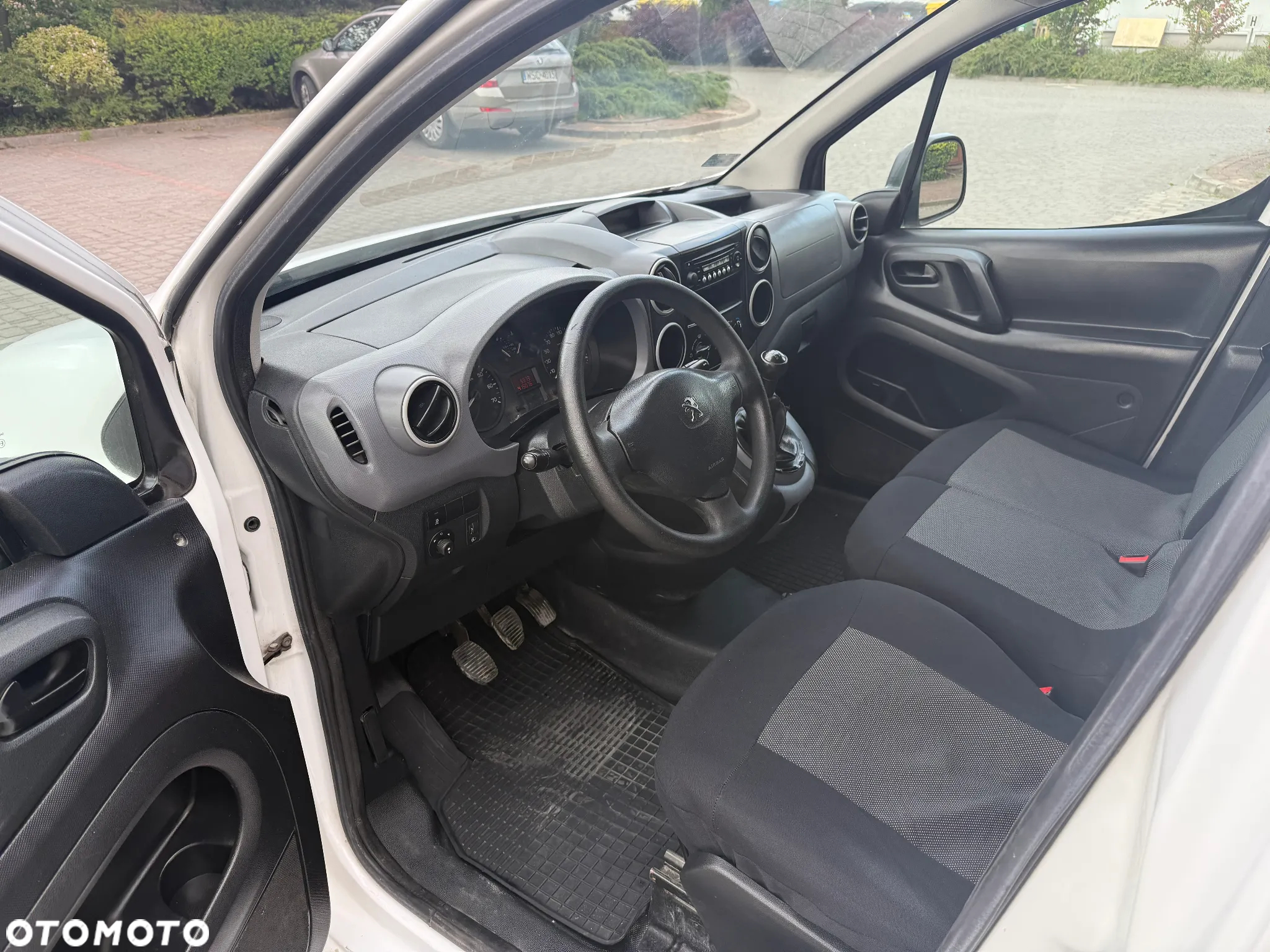 Peugeot PARTNER - 12