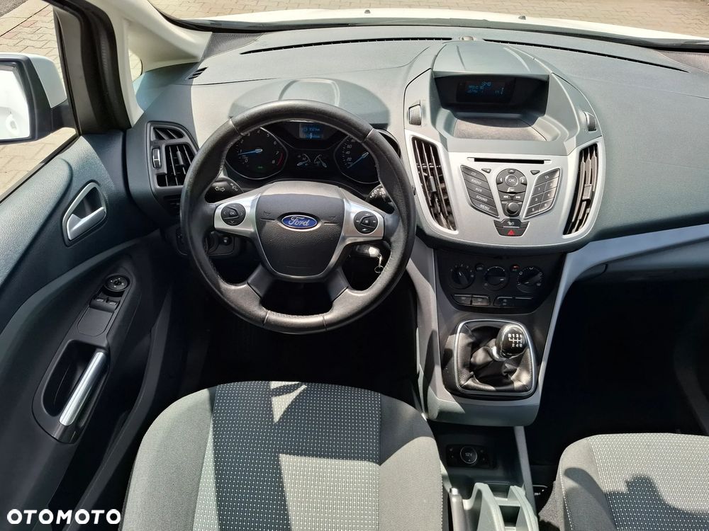 Ford C-MAX - 12
