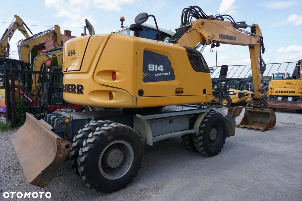Liebherr A 914 - 7