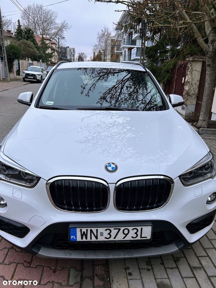 BMW X1 sDrive18i GPF Advantage - 2