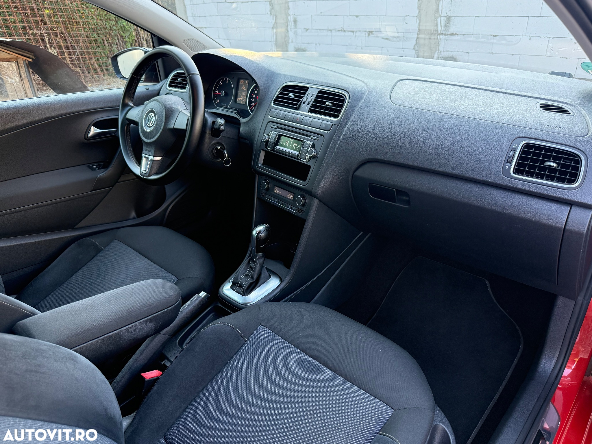 Volkswagen Polo 1.6 TDI DPF DSG Highline - 31