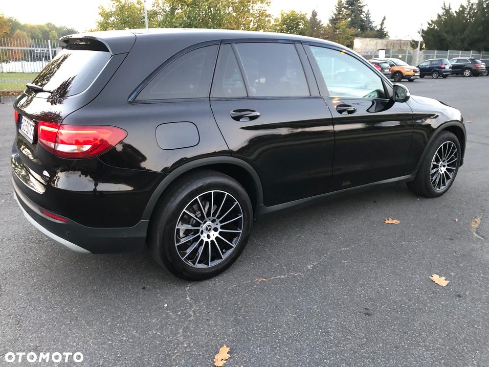 Mercedes-Benz GLC - 17