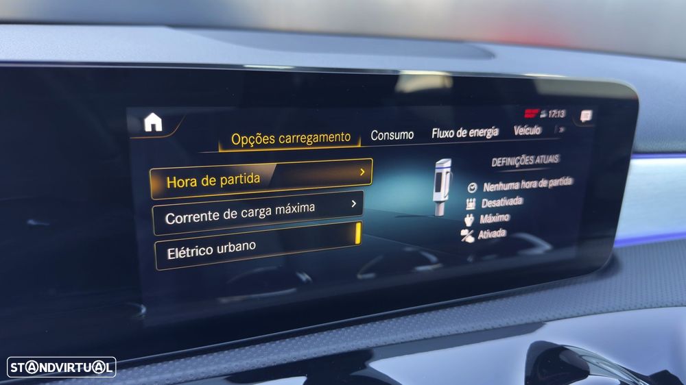 Mercedes-Benz A 250 Limousine e 8G-DCT AMG Line - 23