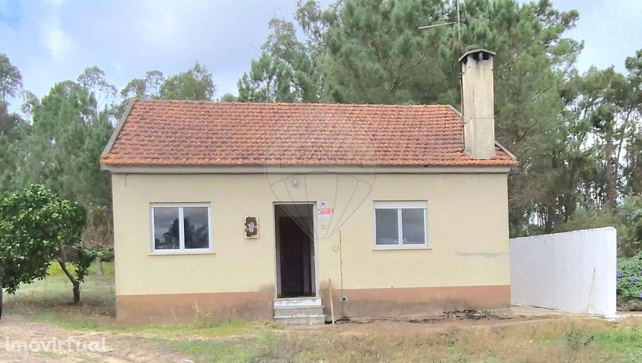 Moradia T2 para venda - Grande imagem: 2/18