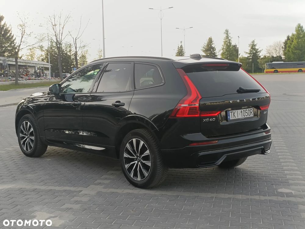 Volvo XC 60 B4 D AWD Geartronic RDesign - 2