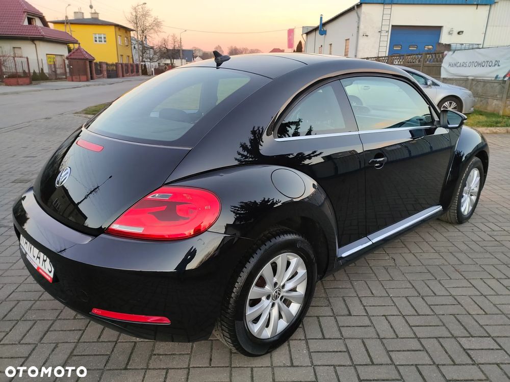 Volkswagen Beetle The 1.6 TDI DPF Blue Motion Technologie Design - 6