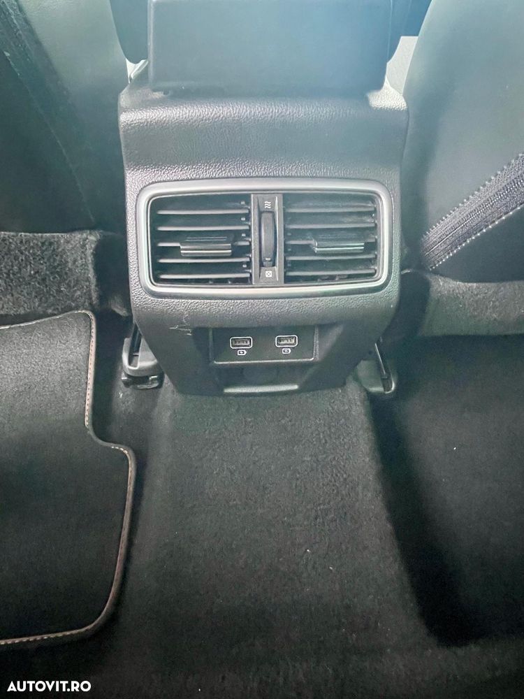Renault Megane - 13