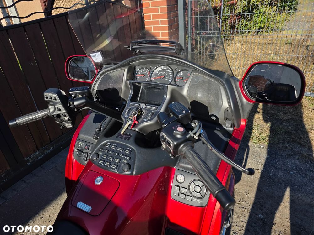 Honda GL - 5