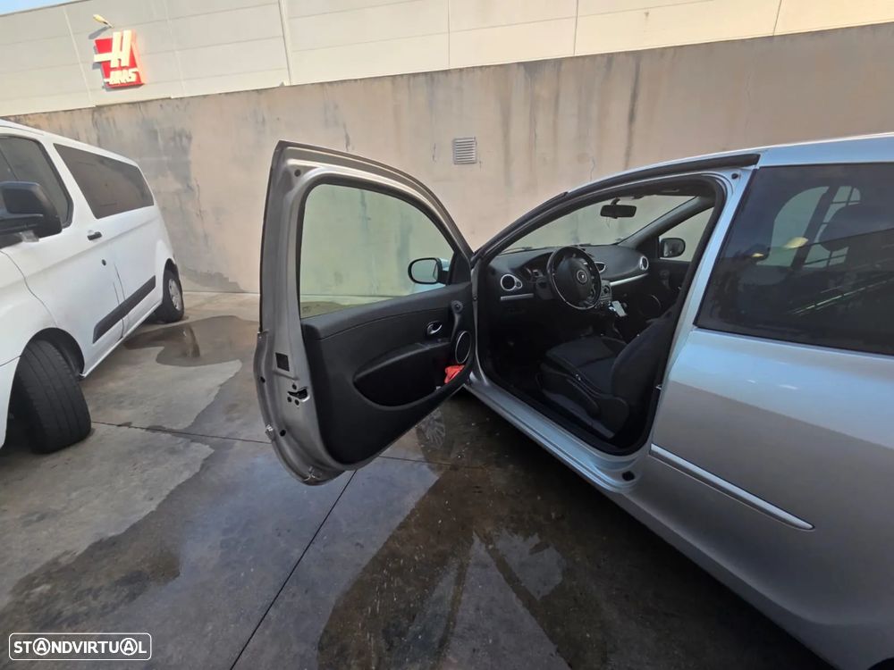 Renault Clio 1.5 dCi Confort - 5