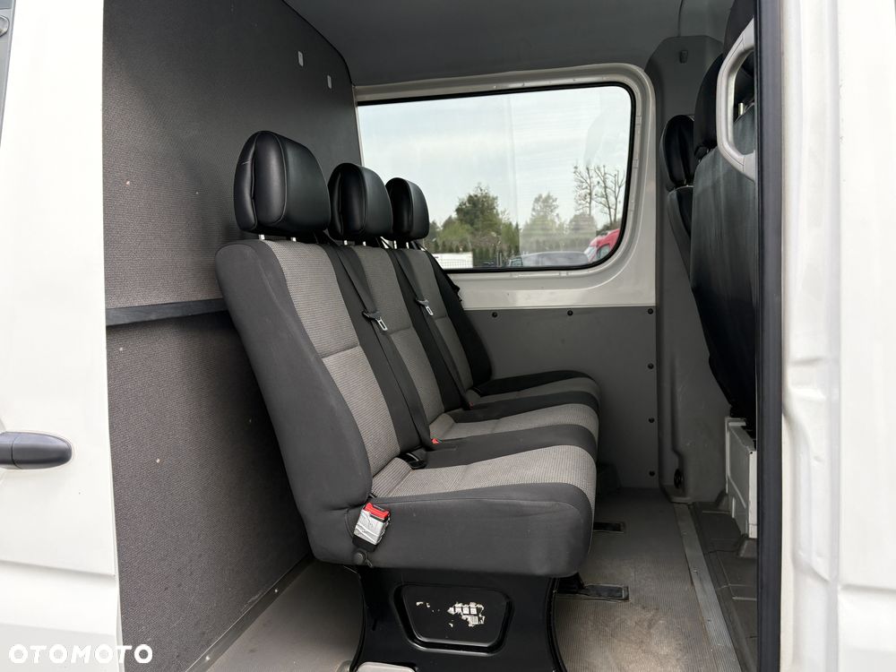 Volkswagen Crafter Brygadówka - 16
