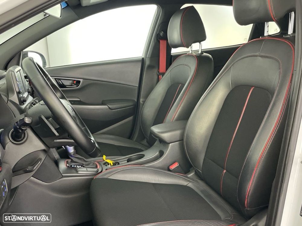 Hyundai Kauai 1.6 GDi HEV Premium - 17