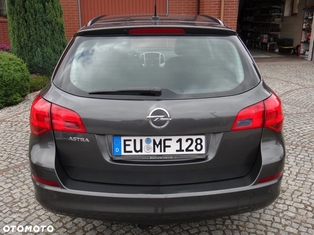 Opel Astra 1.6 Innovation - 7