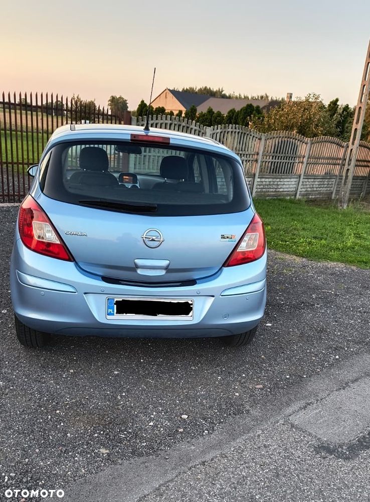 Opel Corsa - 4
