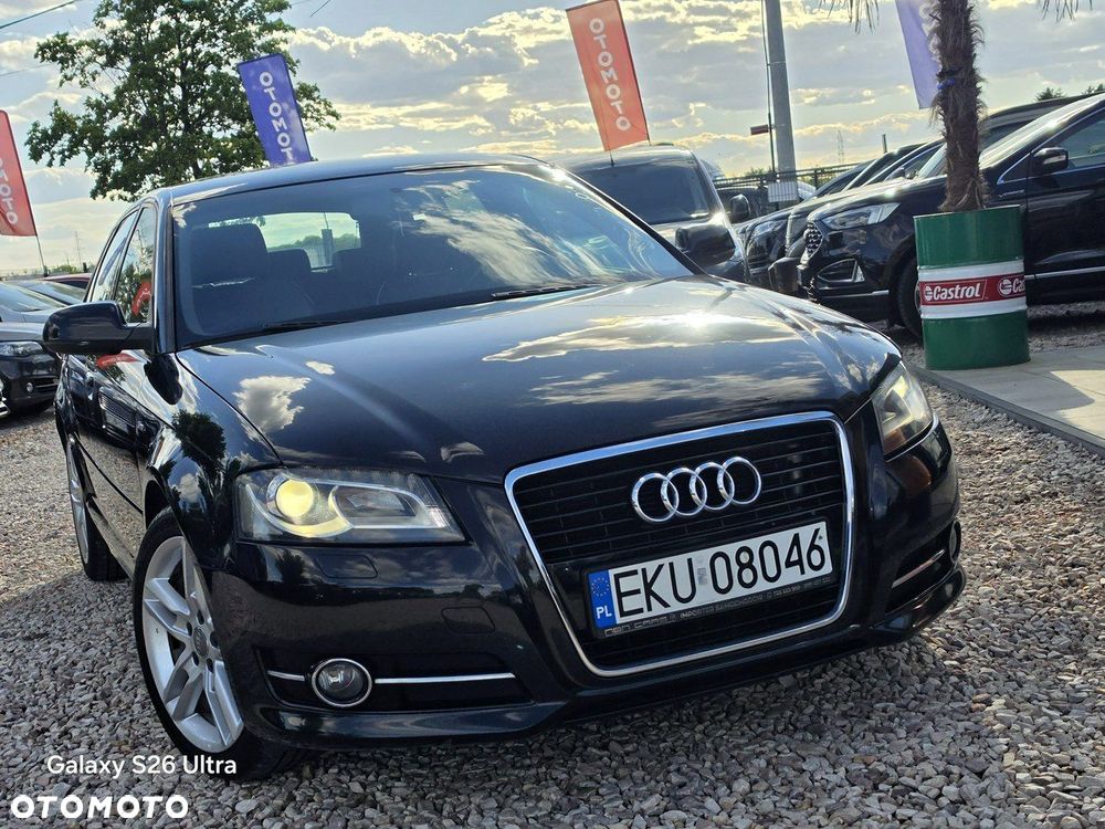 Audi A3 Sportback 1.6 TDI DPF S line Sportpaket - 8