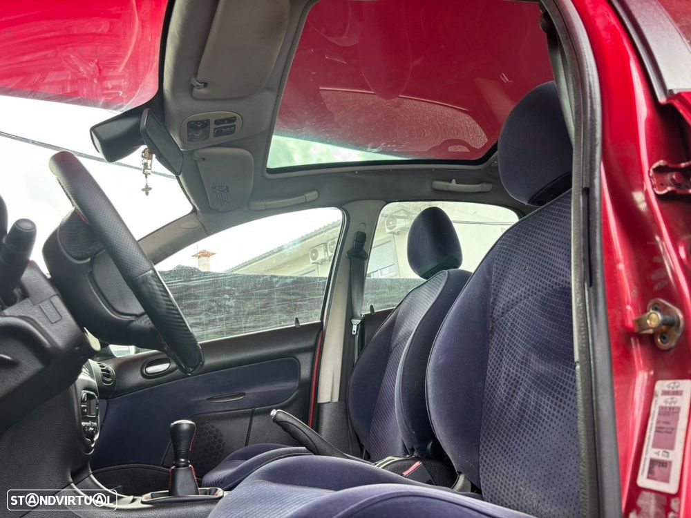 Peugeot 206 2.0 HDi XT - 15