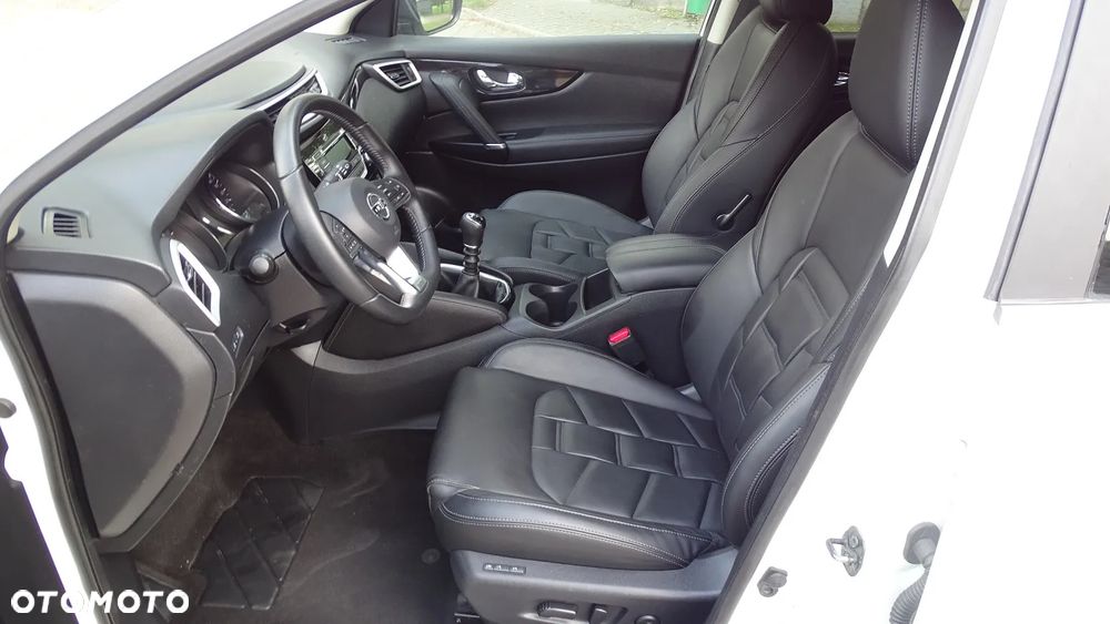 Nissan Qashqai 1.5 dCi DPF acenta - 11
