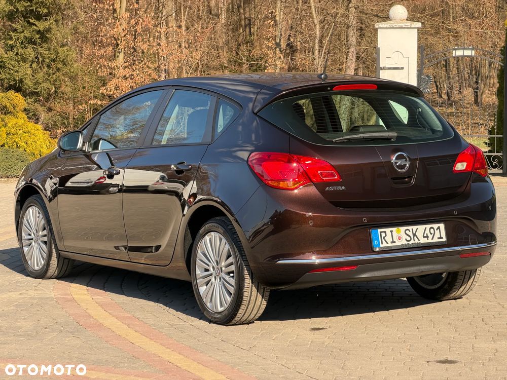 Opel Astra 1.6 Cosmo - 10