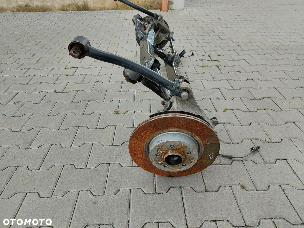 RENAULT Scenic E-Tech V 5 Zwrotnica wahacz zawieszenie tył prawy - 1