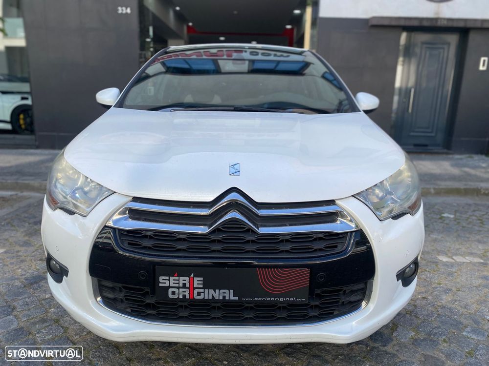 Citroën DS4 1.6 HDi So Chic - 3