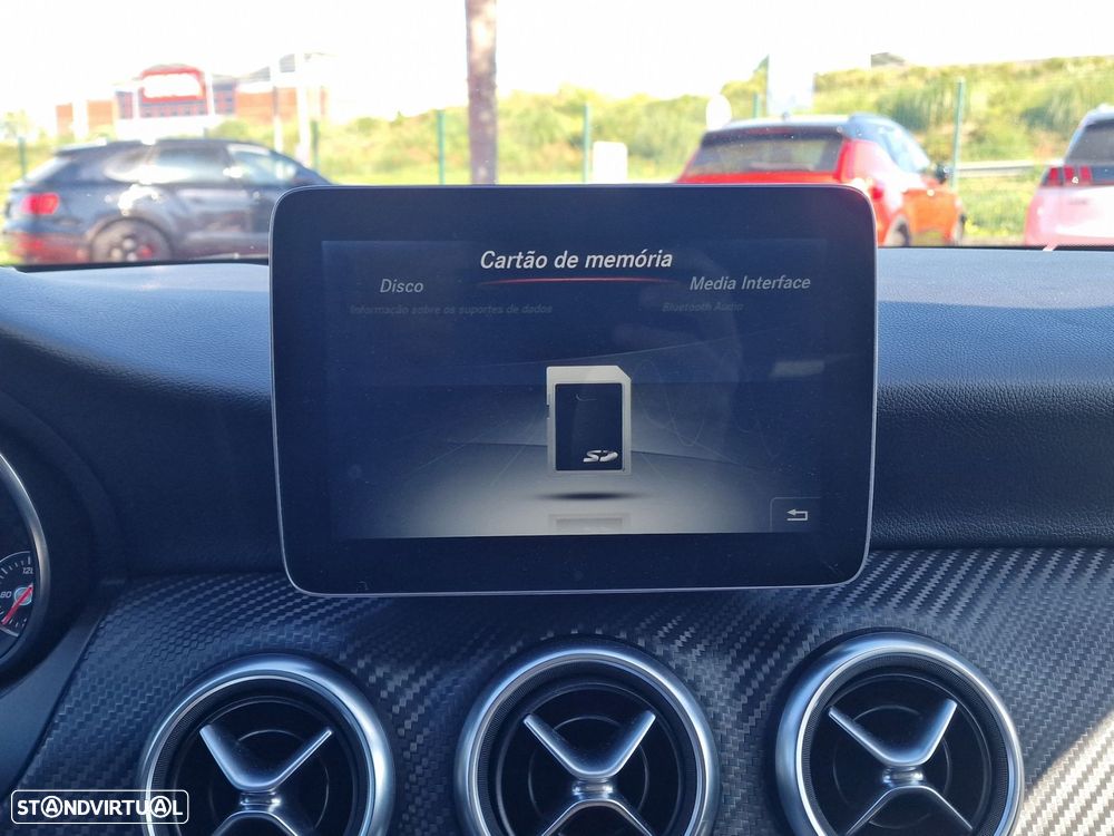 Mercedes-Benz A 200 - 38