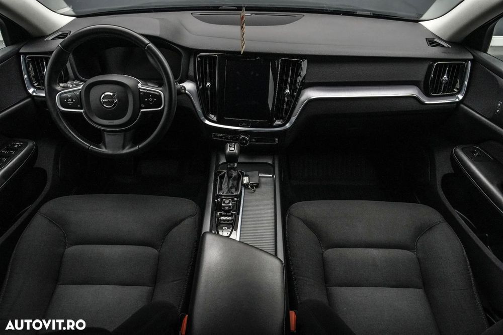 Volvo V60 D3 Base - 8