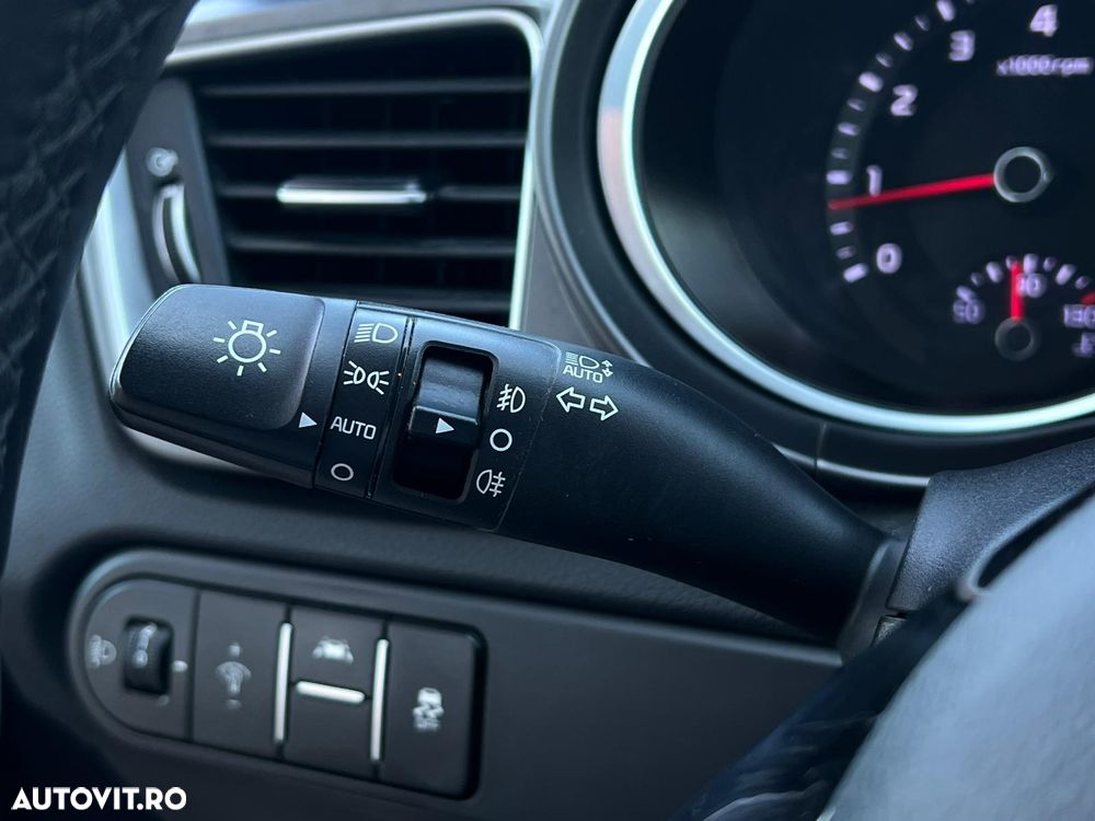 Kia Ceed 1.4 T-GDI Best - 22