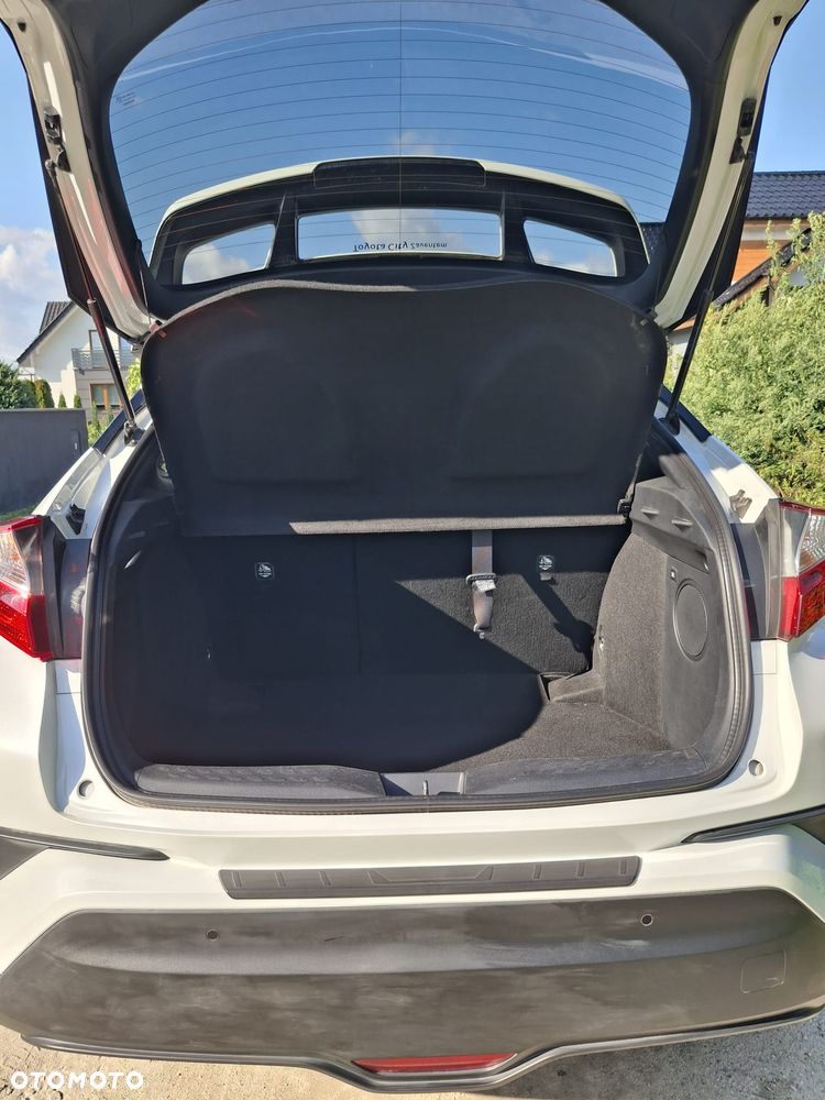 Toyota C-HR 1.8 Hybrid Premium - 10