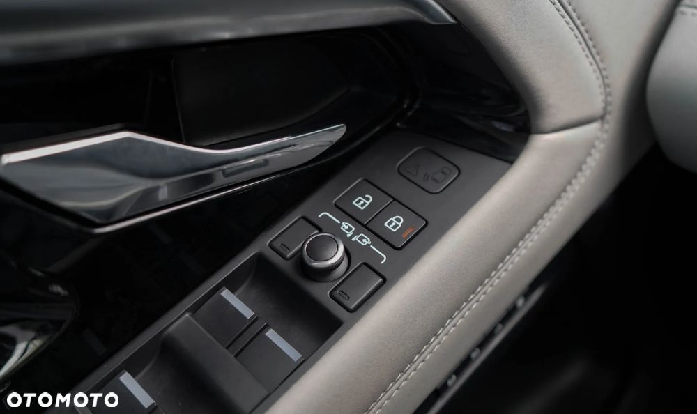 Land Rover Range Rover Evoque - 34