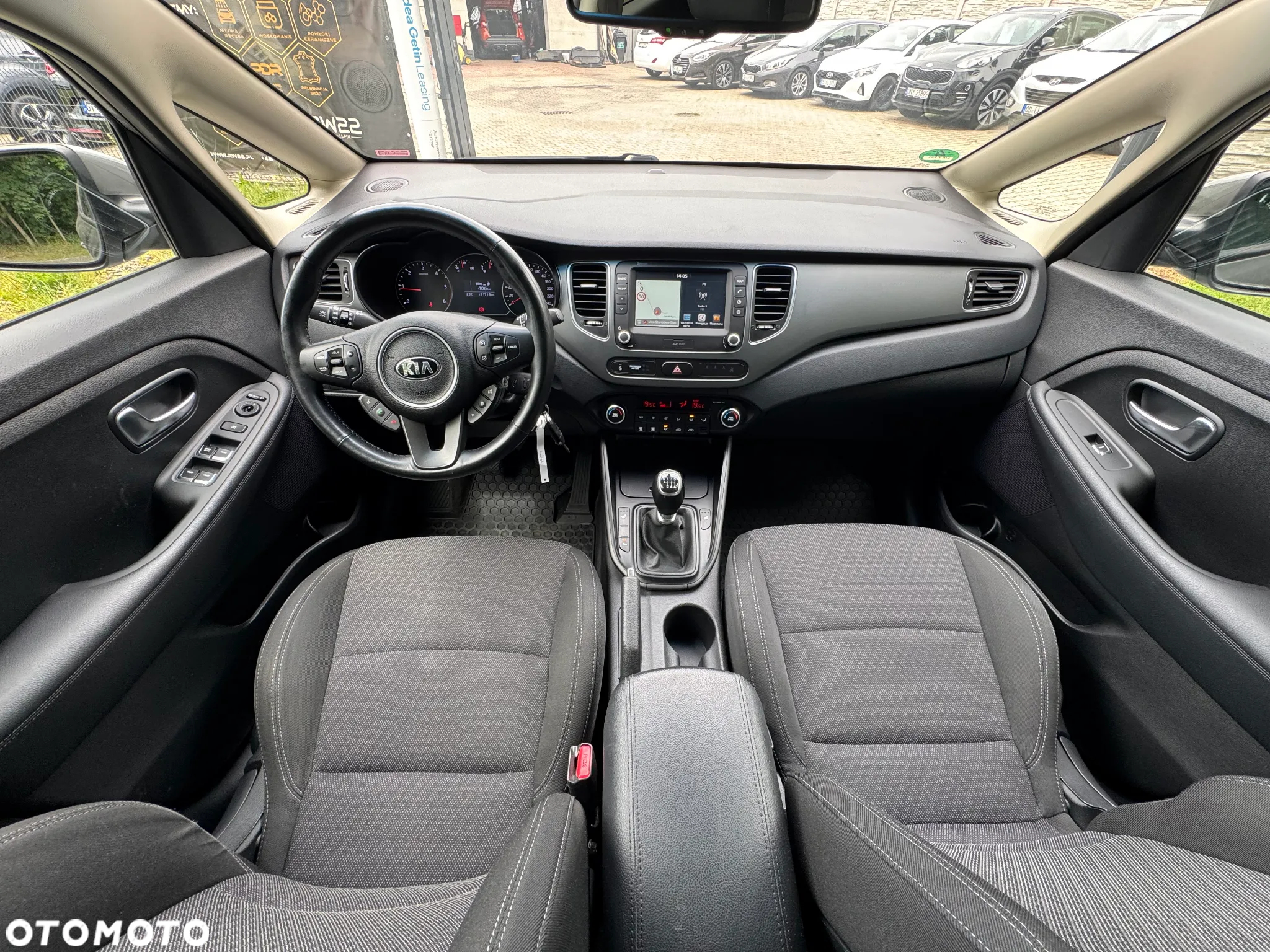 Kia Carens 1.7 CRDi 141 Dream-Team Edition - 20